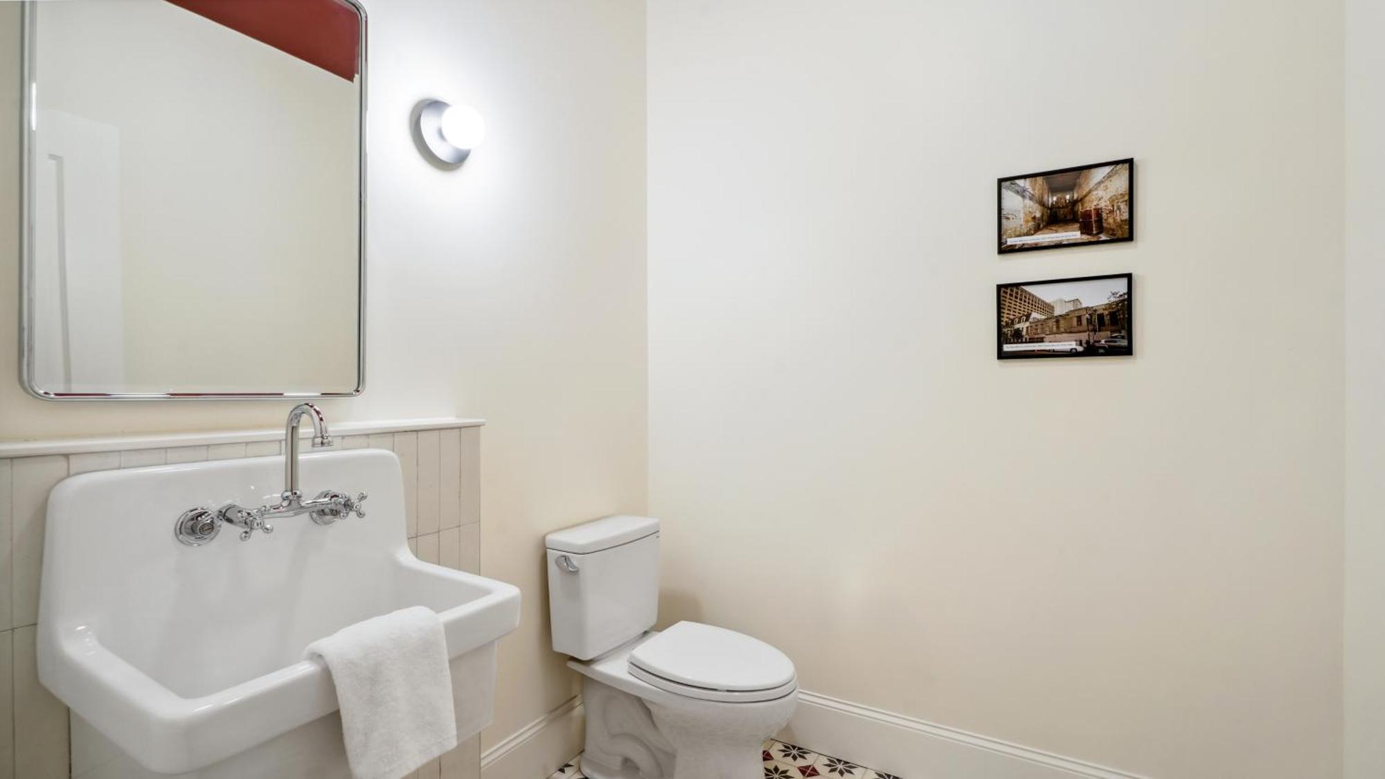The Mary Beth Hotel & Gallery New Orleans Phòng bức ảnh
