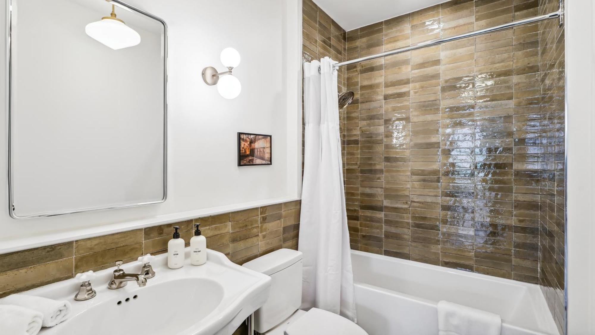 The Mary Beth Hotel & Gallery New Orleans Phòng bức ảnh